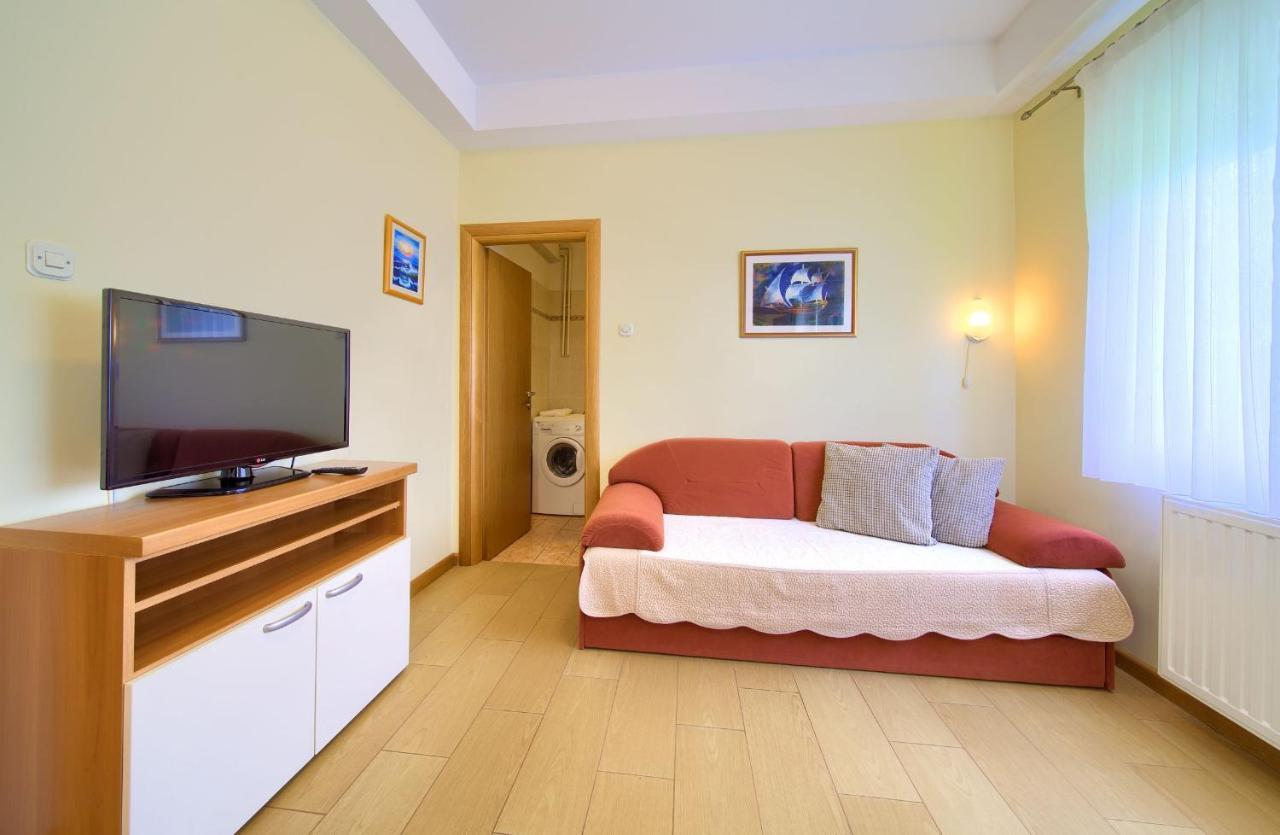 Apartments Jele 马林斯卡 外观 照片